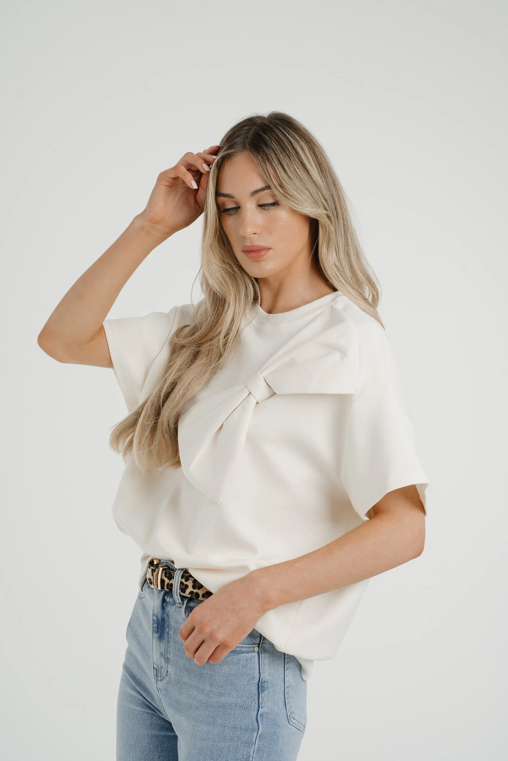 Ally Bow Front Top In Cream