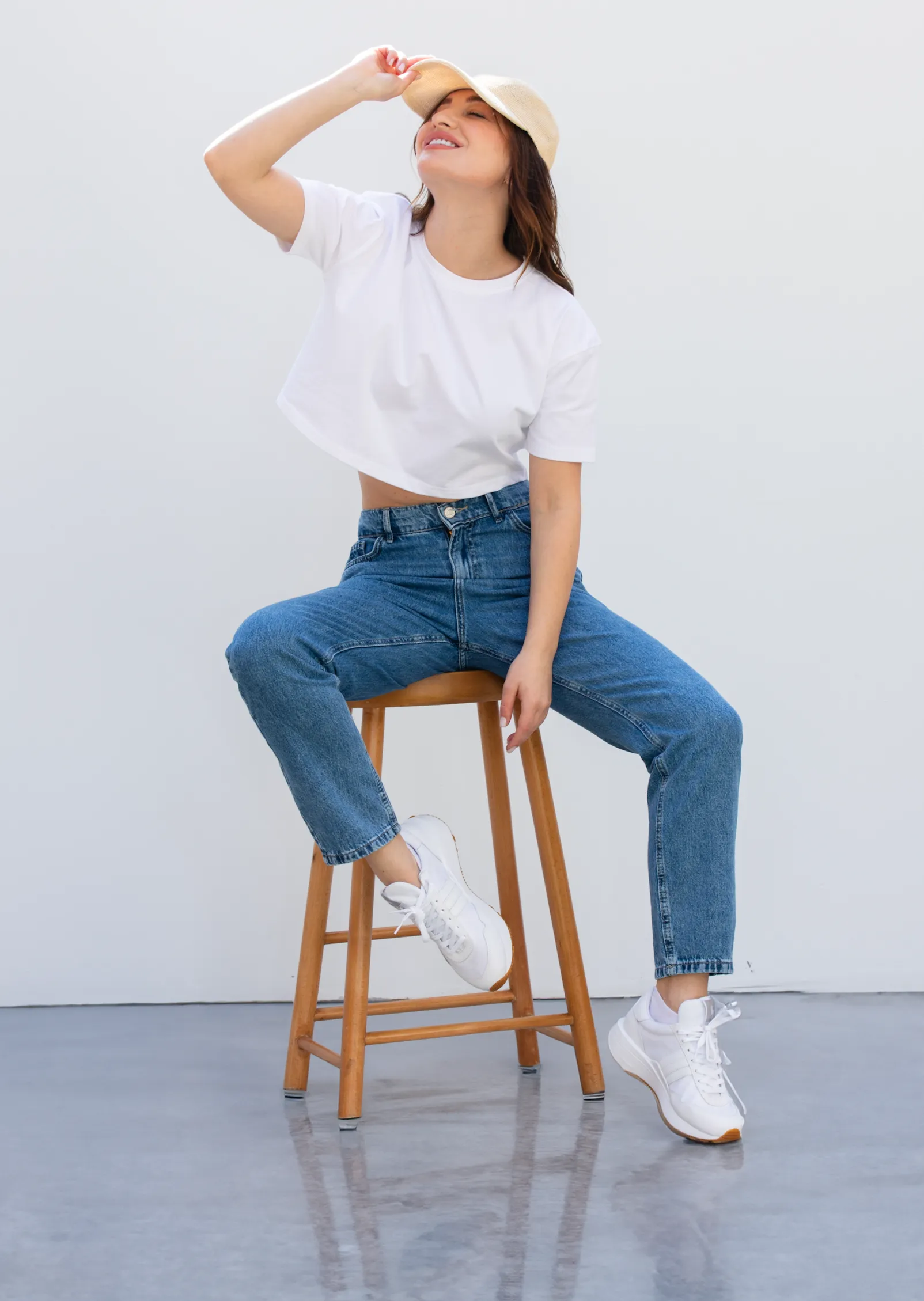 CROPPED T- SHIRT