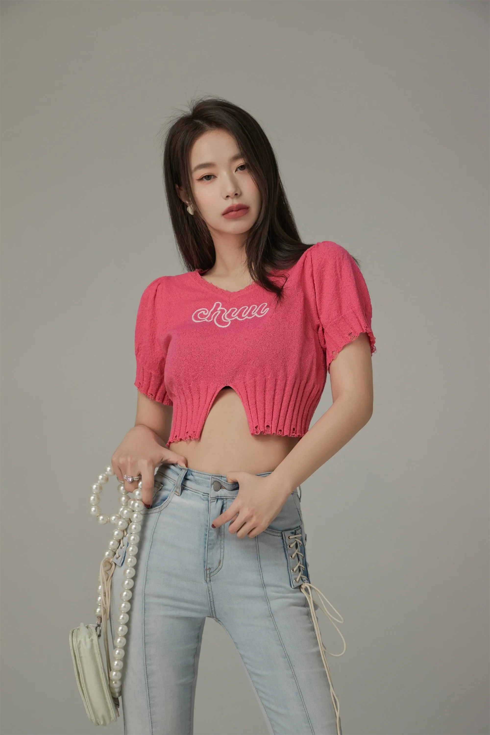 Embroidered Split Cropped Knit Top