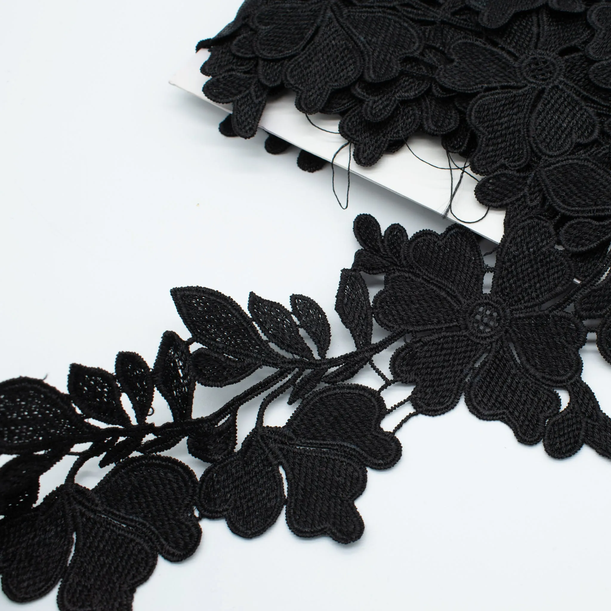 Floral Vine Lace Trim 115mm