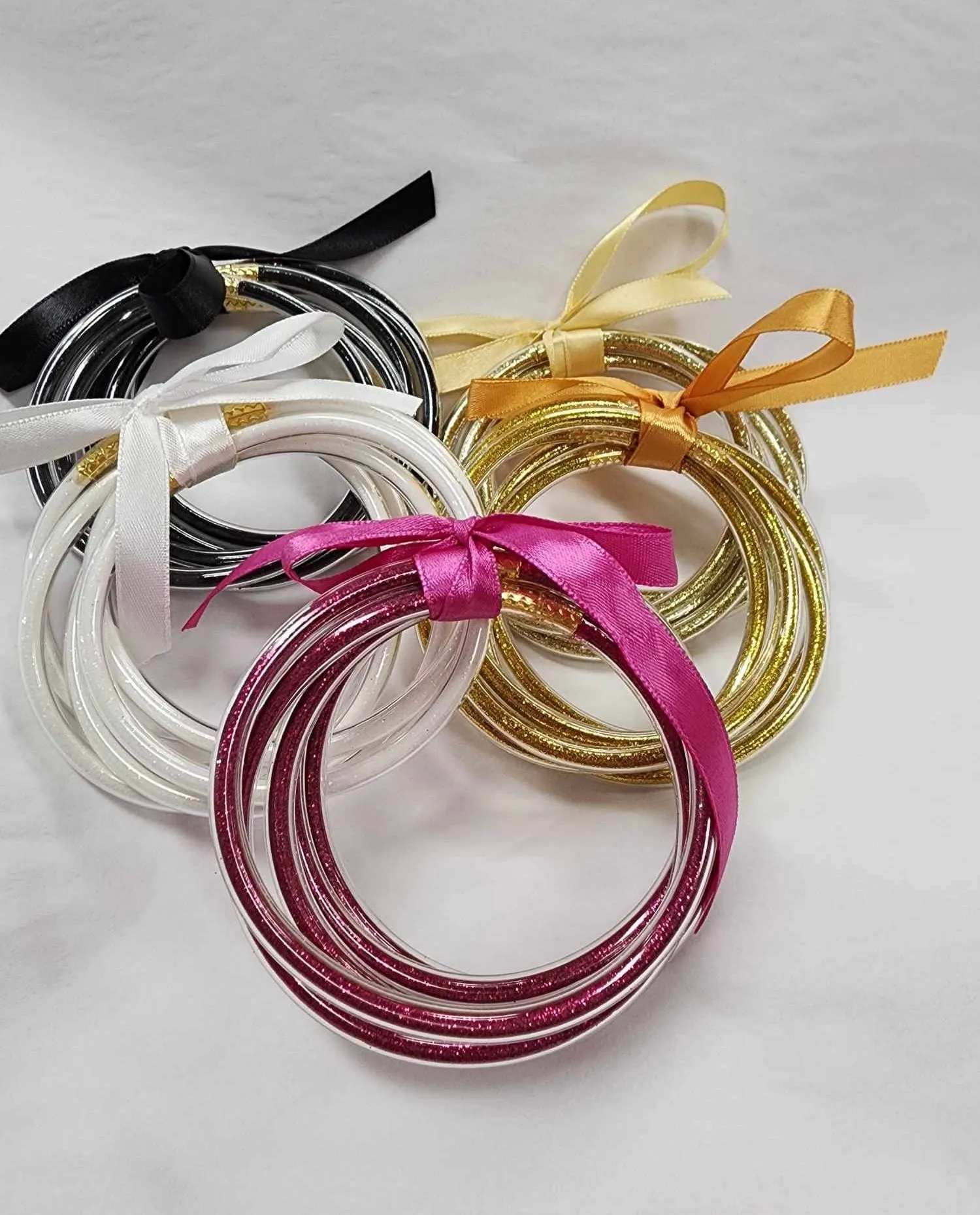 Fushia Jelly Tube Guitar Bracelet Set