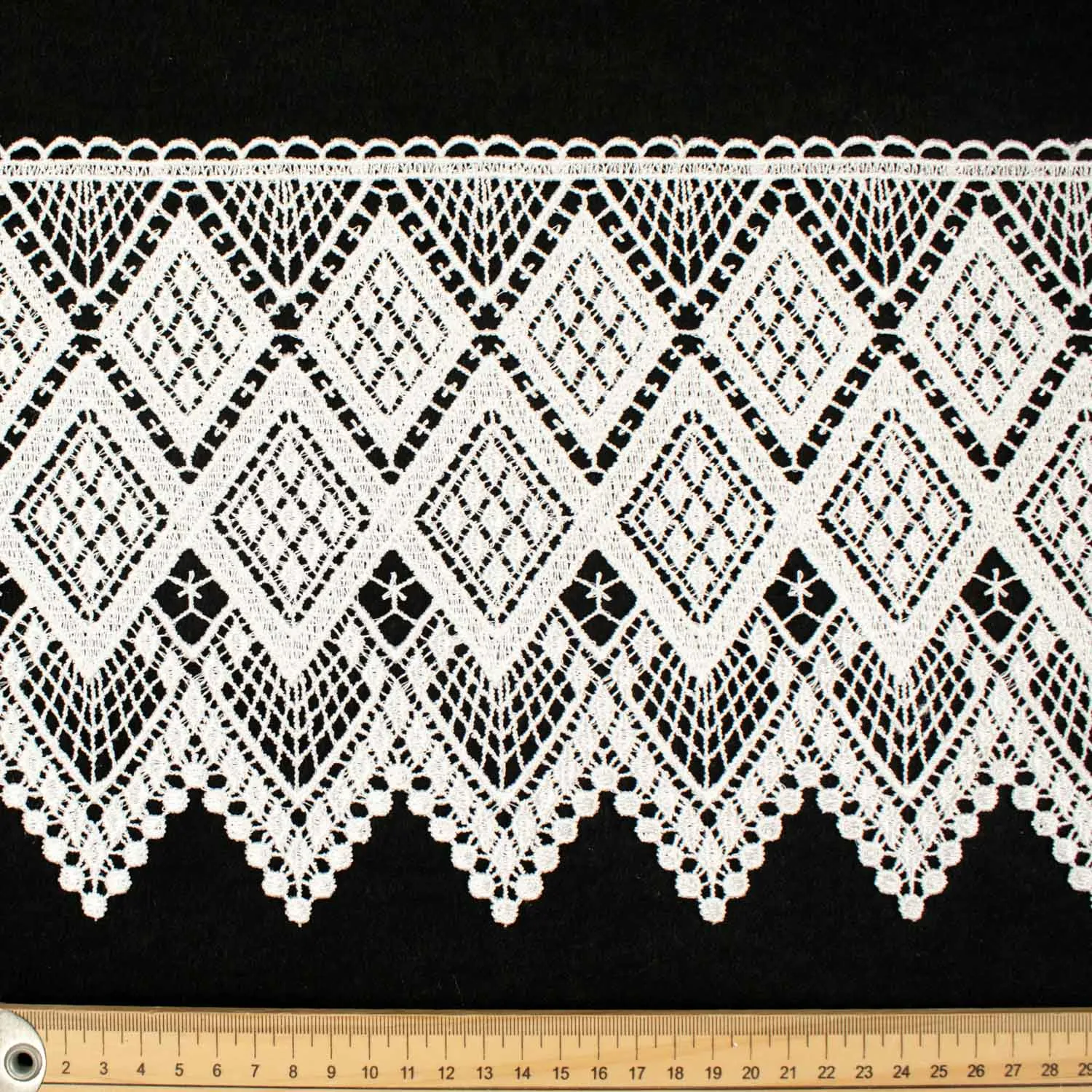 Guipure Macrame Lace Trim White 21cm