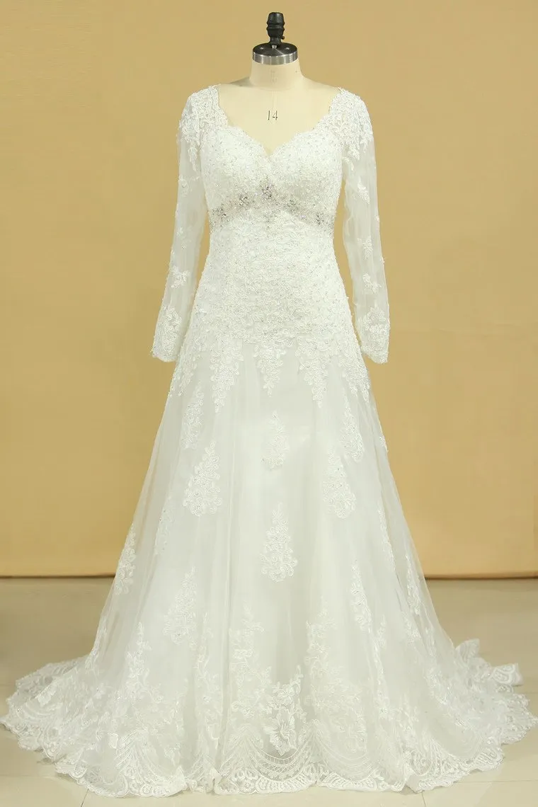 Plus Size V-Neck Long Sleeves Wedding Dresses With Applique Tulle